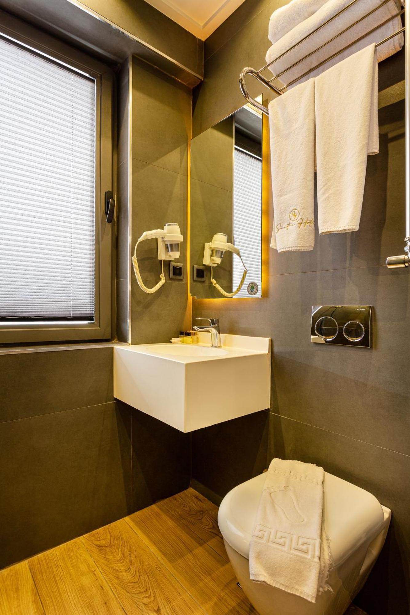 Otel Santra 3*