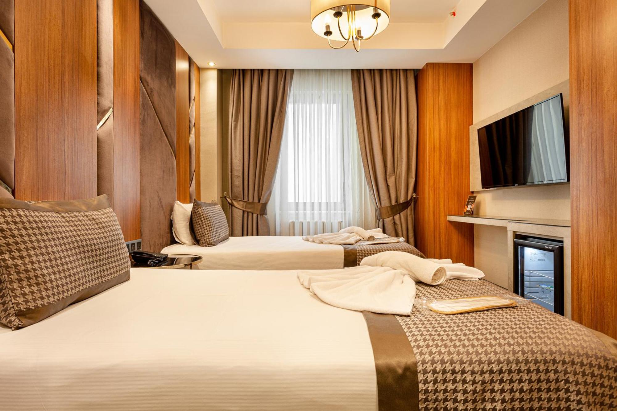 Santra Hotel 3*